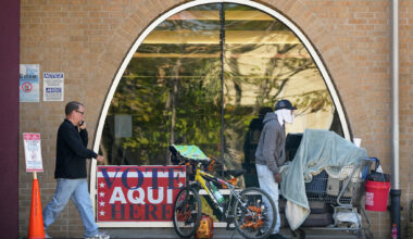 Austin social services budget cuts target transportation, legal aid