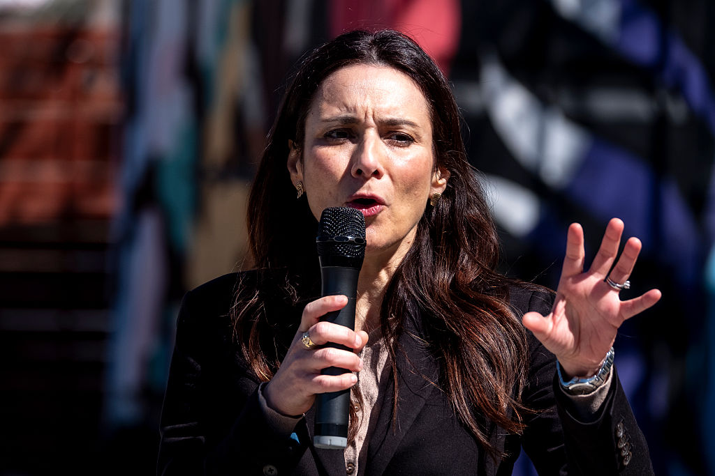 Gina Hinojosa promises $1,500 to every Texas household