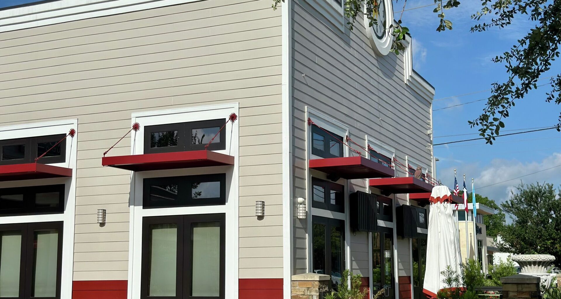 Houston restaurant announces 'maintenance' during rent lockout