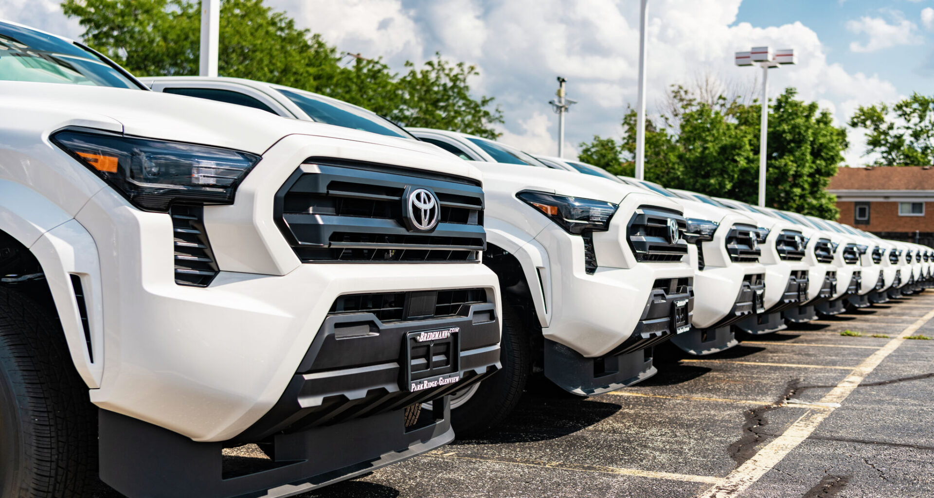 Toyota will invest $3.6 billion to expand its San Antonio manufacturing campus, adding a second assembly line for the Tacoma pickup and creating 2,000 new jobs.