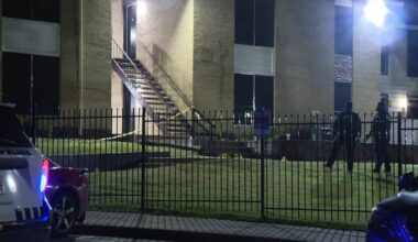 Innocent bystander caught in crossfire at Dallas apartment complex shootout
