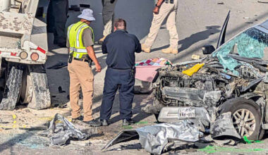 Driver dies after Interstate 35 crash involving 18-wheeler, SAPD says