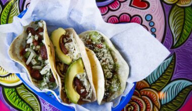 Texas Tacodeli worker says snakebite 911 call got him fired