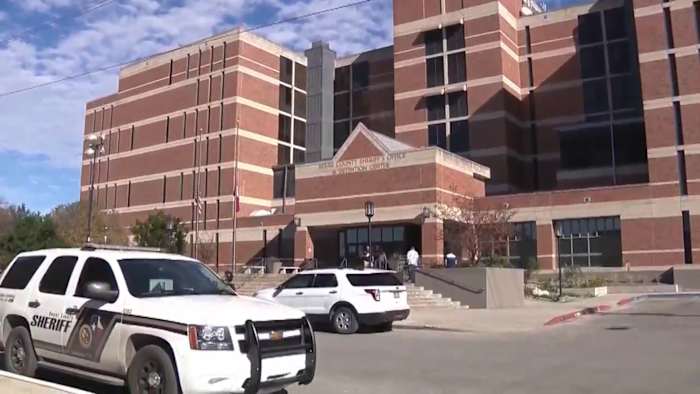 Bexar County commissioner criticizes delay in jail discussion, says action can’t wait
