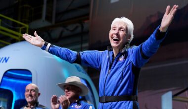 Wally Funk, aviation pioneer who was the oldest woman to travel into space, dies at 87