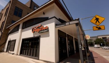 Patty Lou's Smashburgers opens in downtown Plano in July 2026