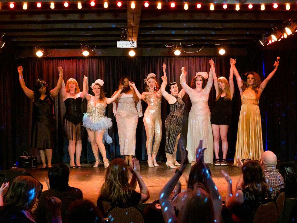 Jigglewatts Burlesque Revue curtain call