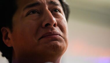 Labor union hosts vigil to remember ICE victim Lorenzo Salgado Araujo