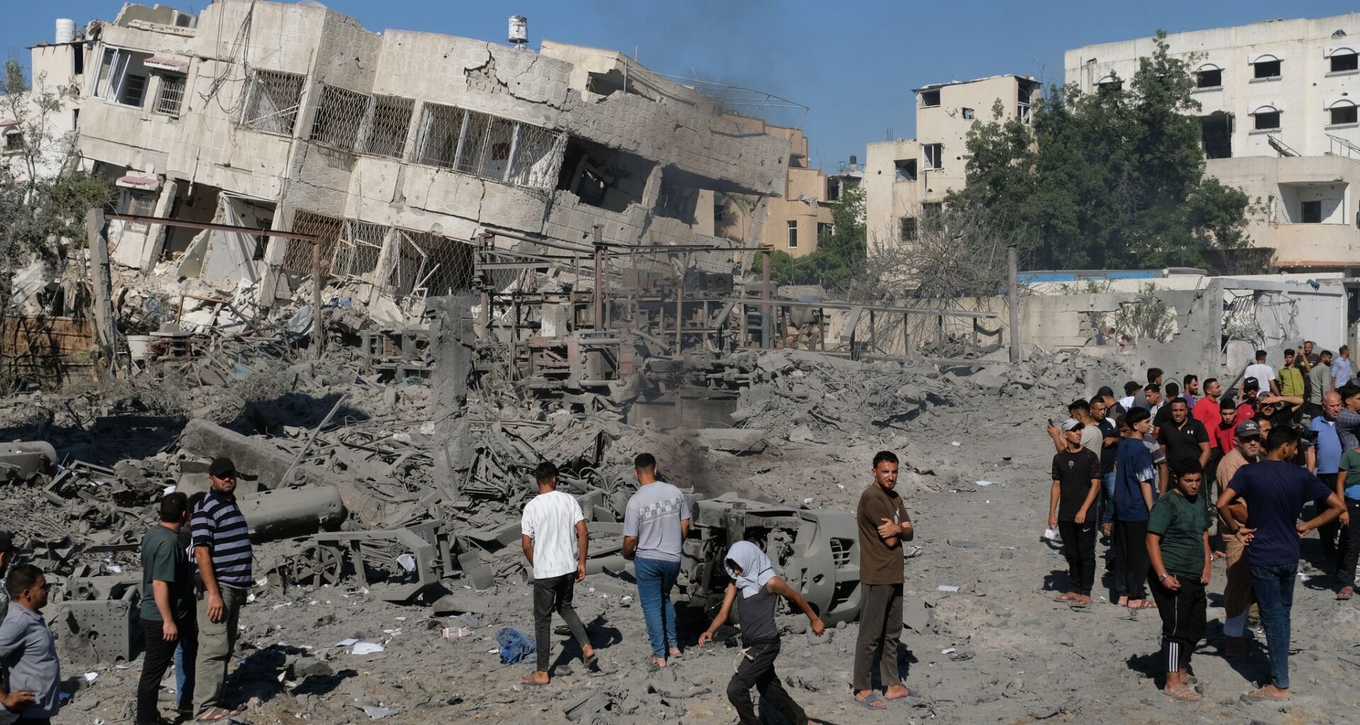 Israeli fire in Gaza kills 6 people, including a little girl, health officials say