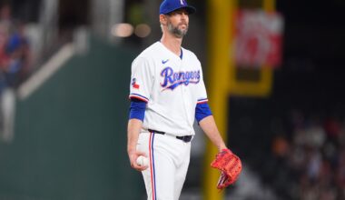 Texas Rangers place RHP Chris Martin on 15-day IL with shoulder injury