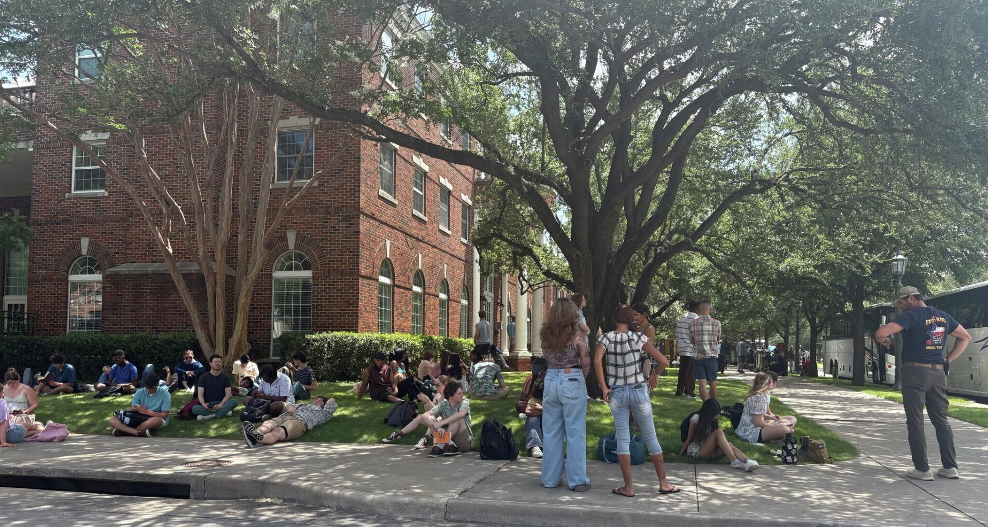 ‘Frisco King’ films in University Park, road closures