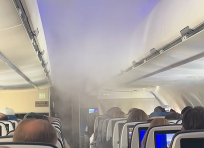 United Airlines explains why Houston flight filled with fog