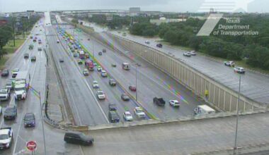 Flooding closes several San Antonio businesses, restaurants
