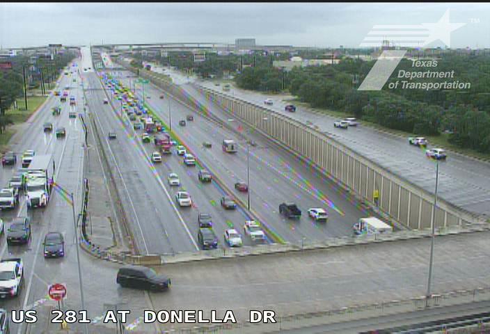 Flooding closes several San Antonio businesses, restaurants