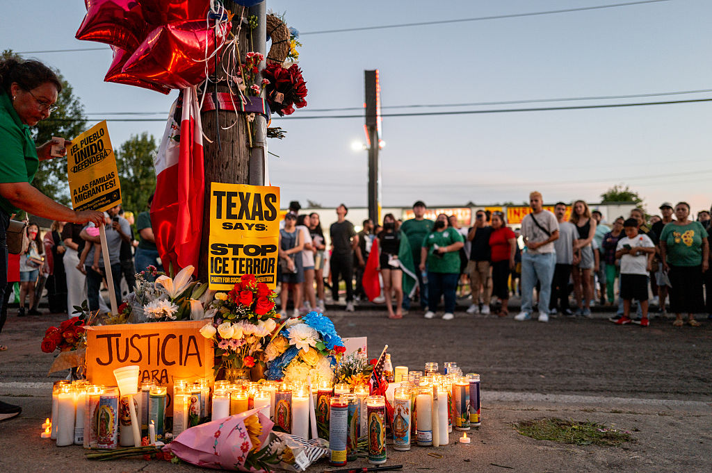 ICE pauses vehicle stops after Houston shooting, reports say