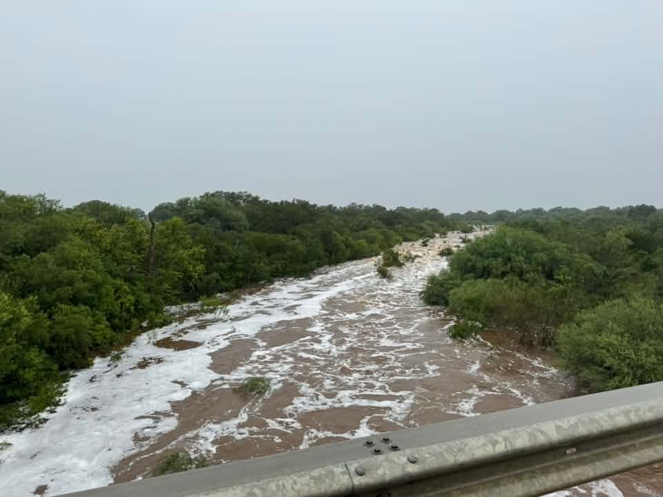 Flood emergency grows in South Texas as more rain moves in