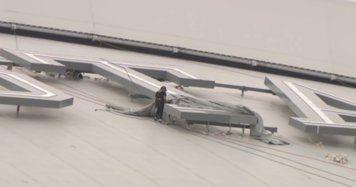 Dallas Stadium transforms back into AT&T Stadium