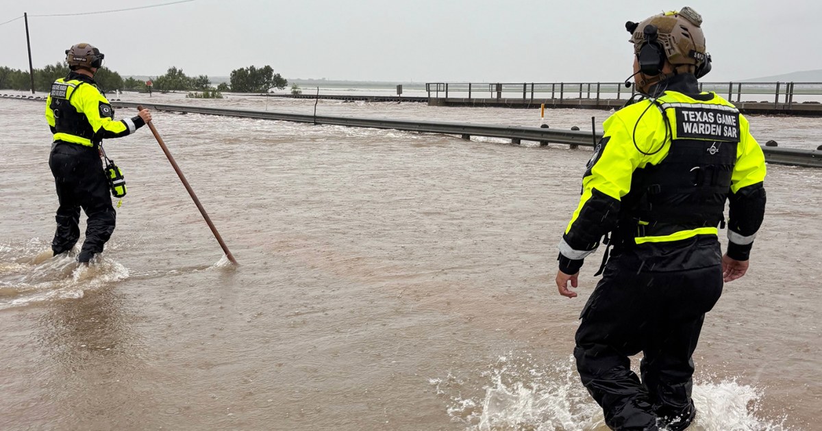 Heavy rain drenches South Texas as forecasters warn more storms could bring flash flooding