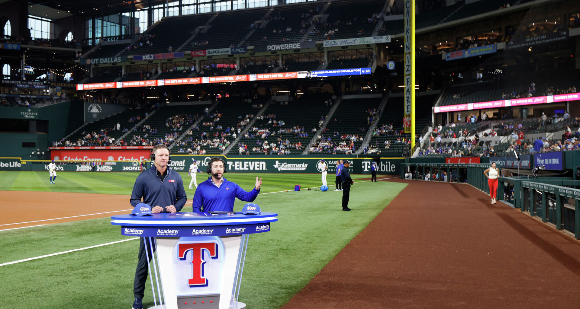 Texas Rangers announce abrupt change of streaming providers