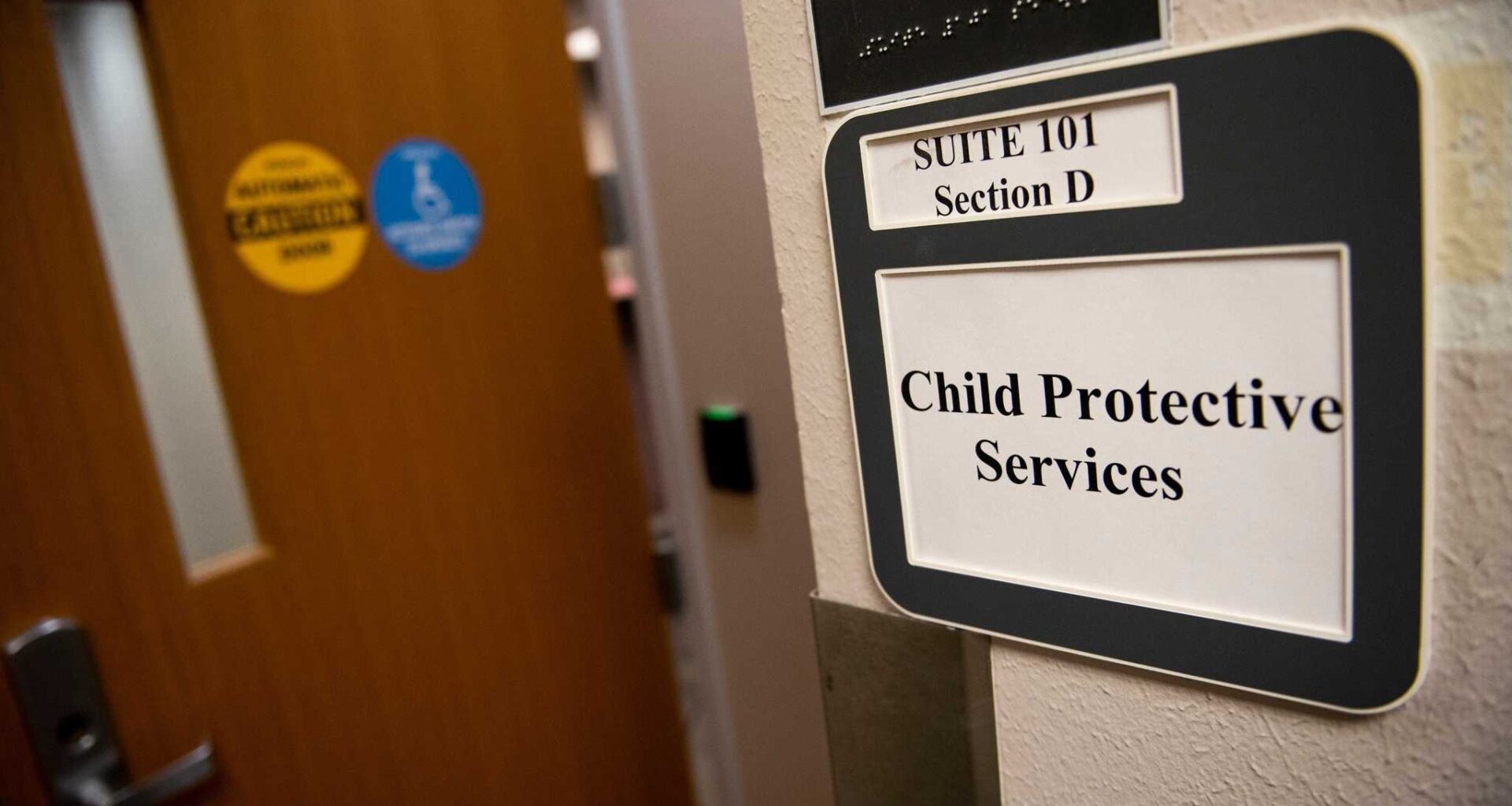 Texas trying to get feds out of state's 'broken' foster care system