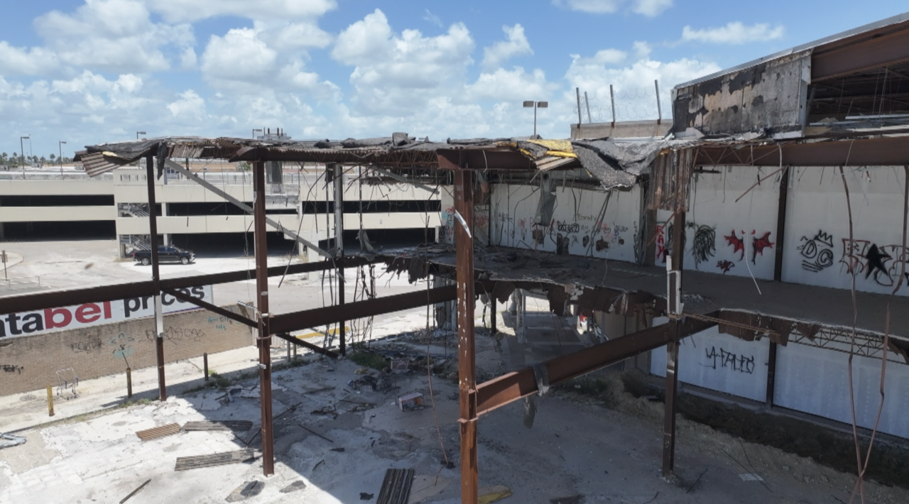 SUNRISE MALL DRONE