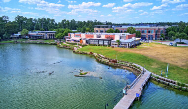 New steakhouse to take over former axe venue in Houston suburb