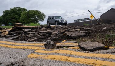 Texas flooding update: Kerrville man among 2 killed, roads damaged