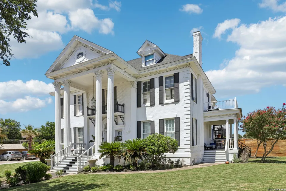 An 1899 San Antonio home designed by the architect behind the McNay Art museum is for sale