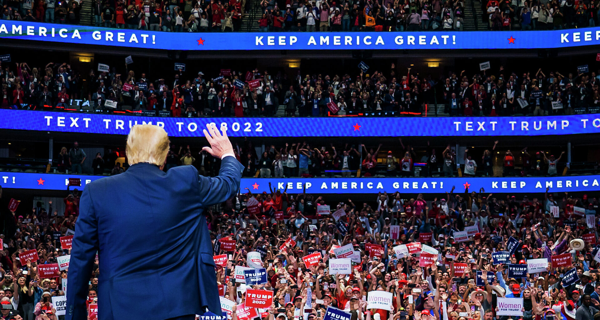 Dallas prepares for Trump midterm convention, protests with less time