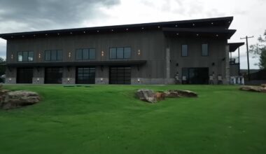 Desmond Bane builds dream 'sports barndominium' home in Texas