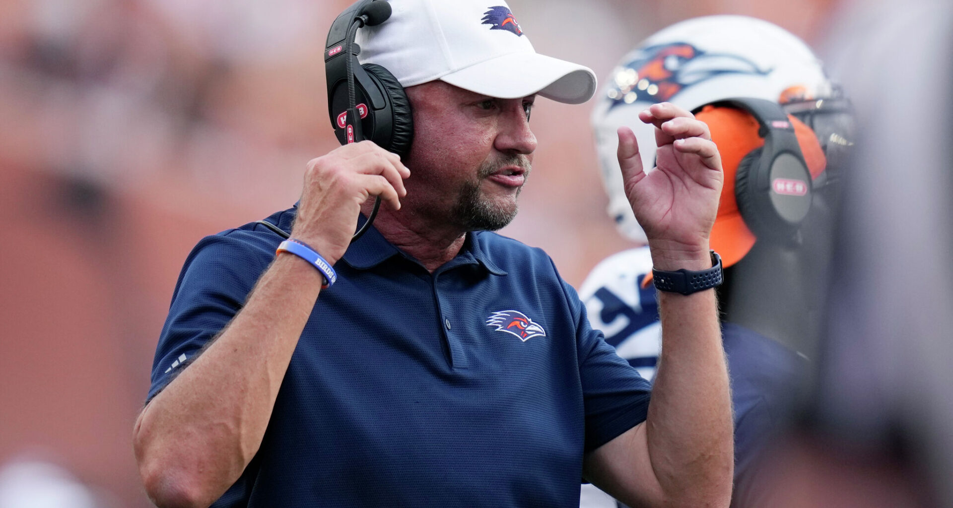 Texas HS football: UTSA's Jeff Traylor against NIL compensation