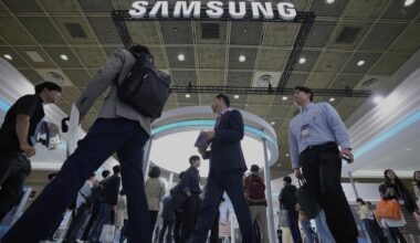 Samsung laying off hundreds amid U.S. headquarters move to Plano