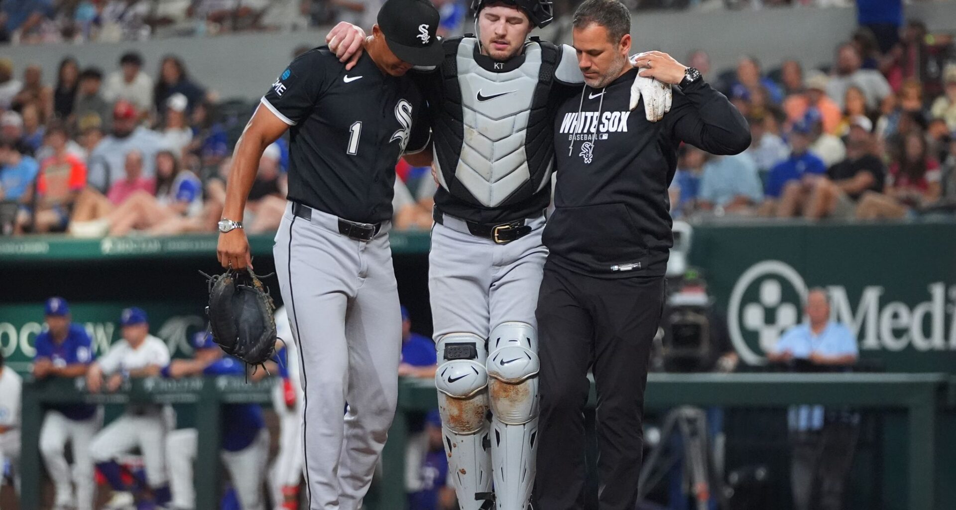 White Sox catcher Kyle Teel helped off field with left ankle injury and IL stint is likely