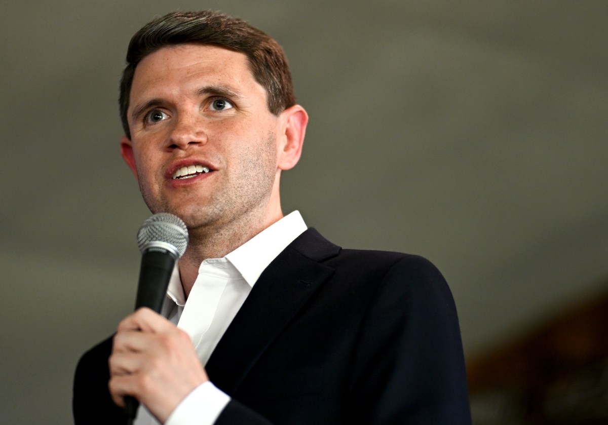 Talarico faces heated Texas town hall: ‘Black people don't trust you'