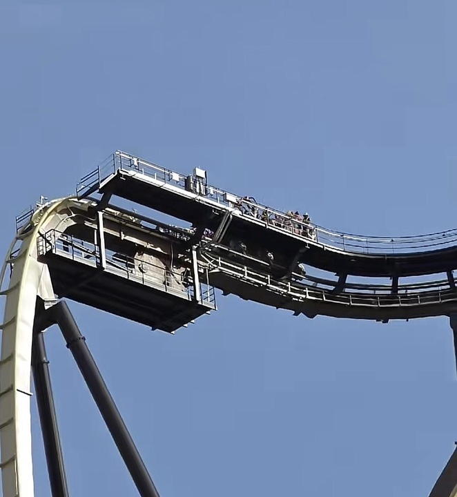 Tormenta Rampaging Run stuck-rider complaints at Six Flags