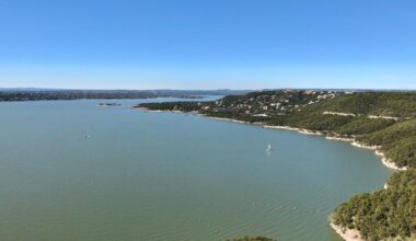Lake Travis tops 100% capacity, prompting first Mansfield Dam gate release since 2019