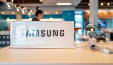 Samsung lays off at least 100 Plano workers amid headquarters move