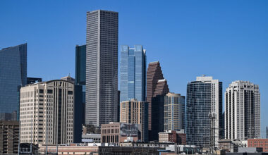 Houston skyscrapers: Up to 12 new office towers could move forward