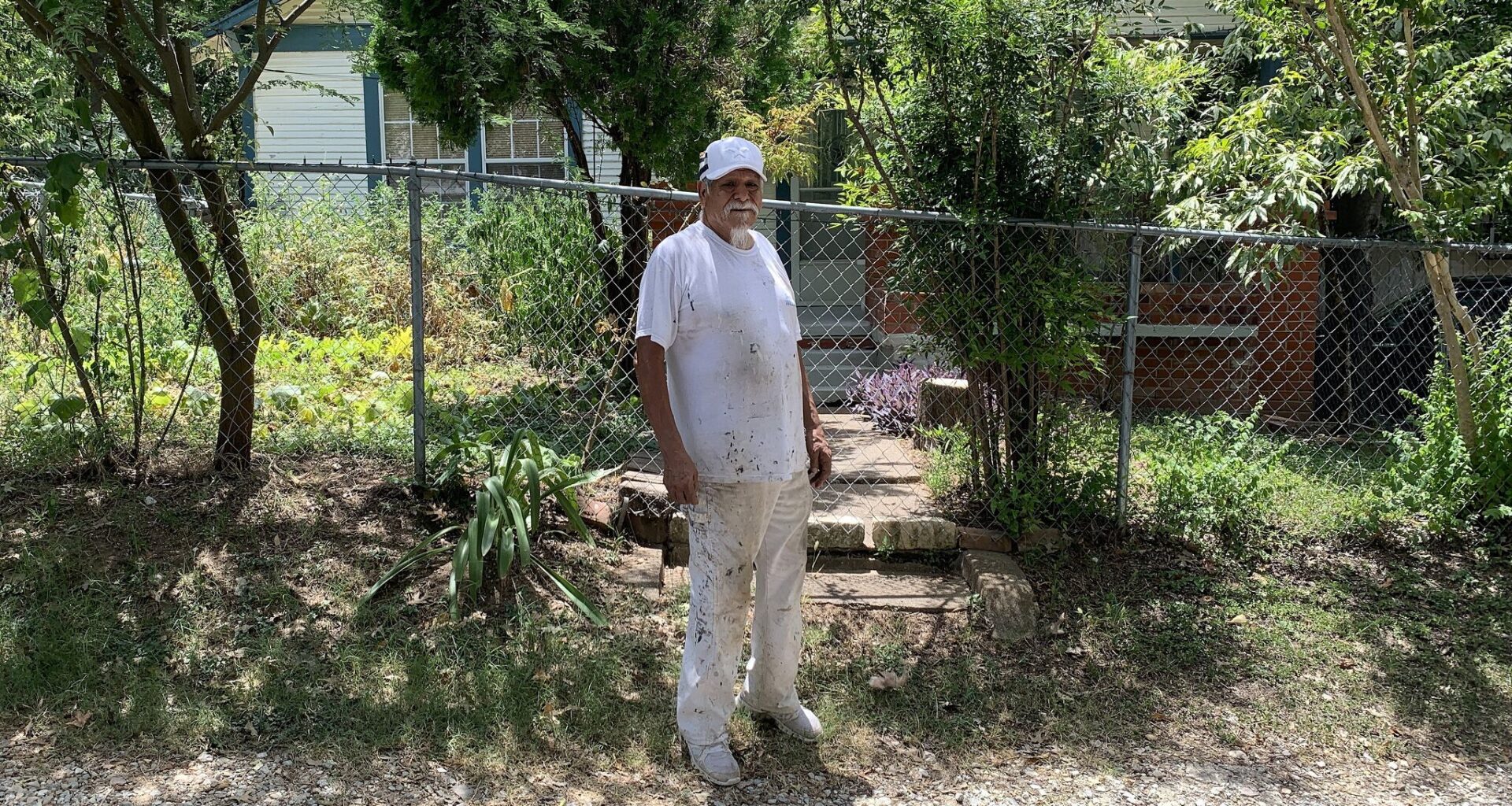 Wilonsky: Beware gentrification in east Oak Cliff – and the loose dogs