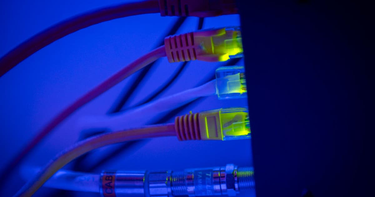 Texas lawmakers call for audit of Broadband Development Office