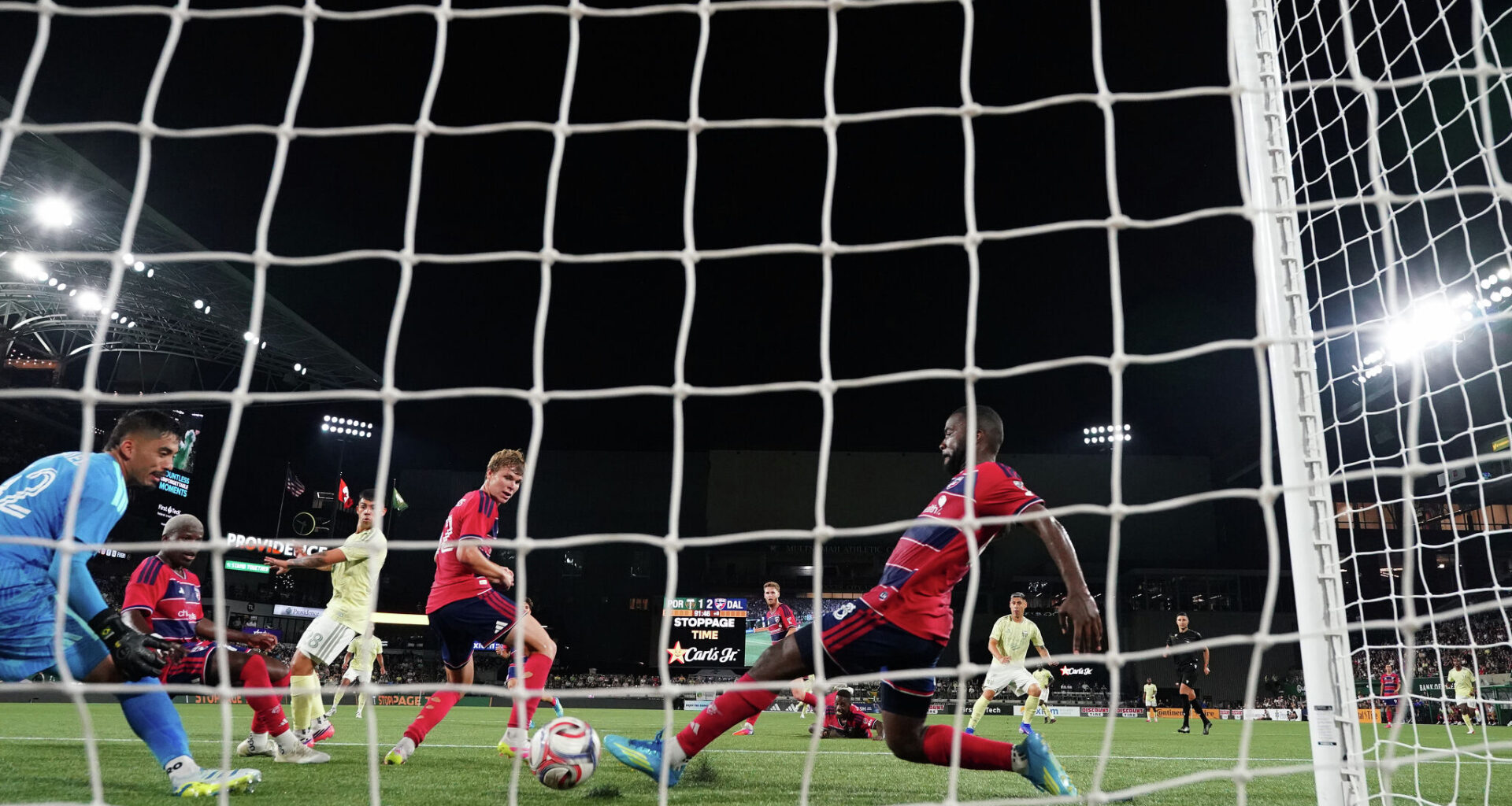 FC Dallas allows equalizer in stoppage time in draw with Portland