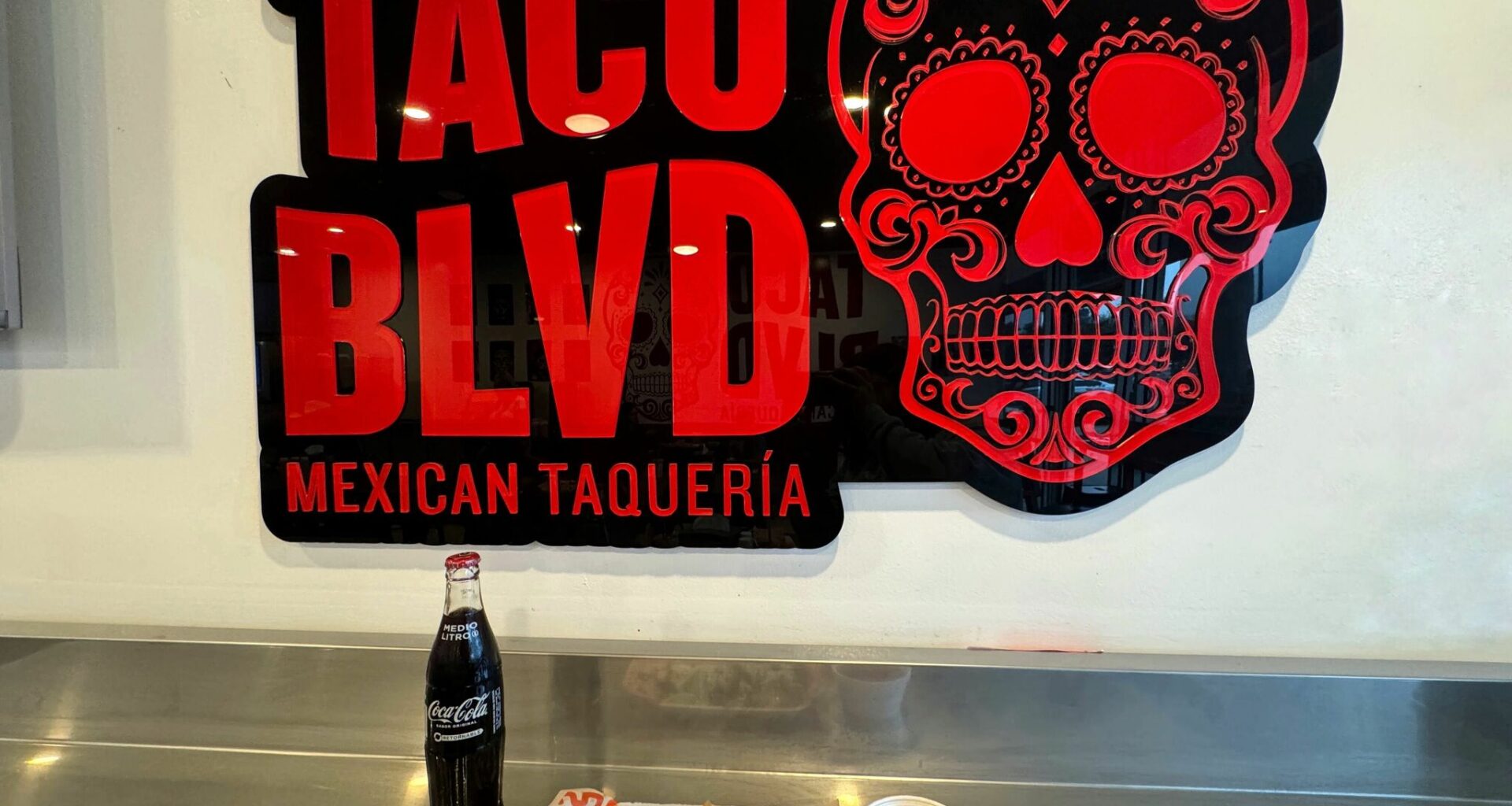 Order of 6 bistec tacos from Taco Blvd on Blanco Road in San Antonio, TX.