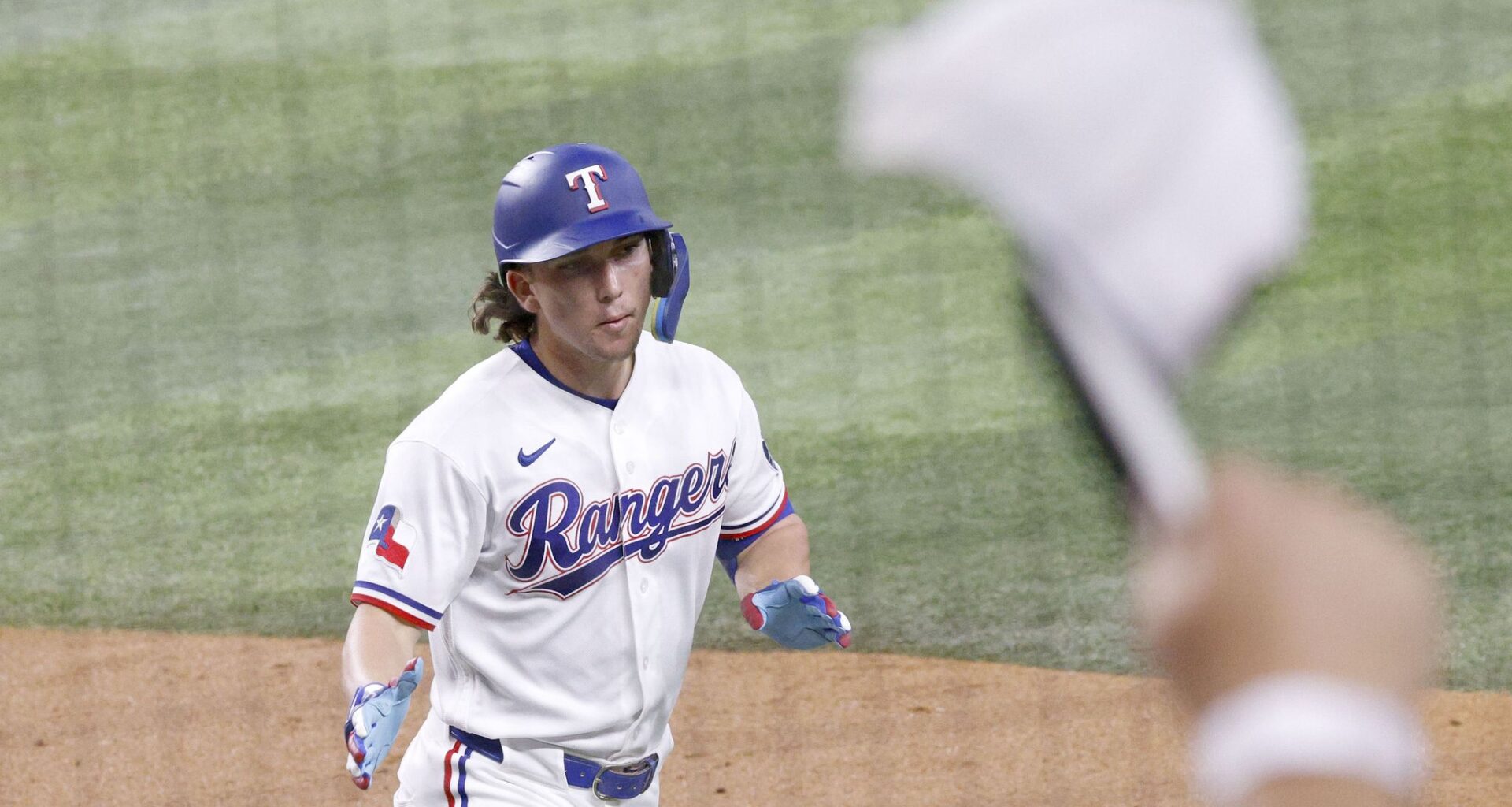 Rangers rookie Cam Cauley the lone bright spot in loss to White Sox