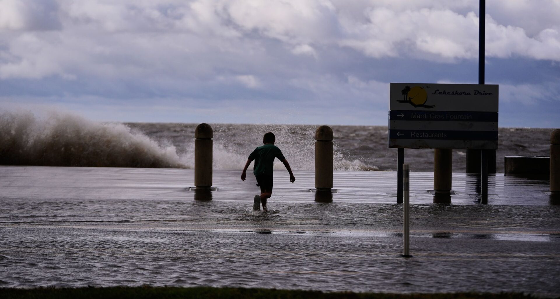 Tropical Storm Bertha strikes Gulf Coast near the Texas-Louisiana line in second landfall