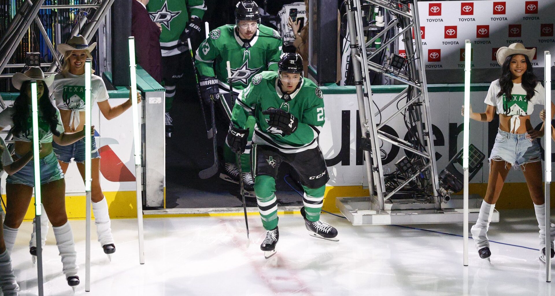 Did Robertson contract saga ruffle feathers in Stars' locker room?