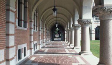 Houston university expands popular food writing class this fall