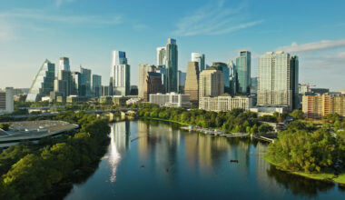 Lady Bird Lake, Lake Austin too dangerous for recreation amid ban
