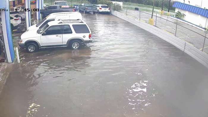 Years of flooding on W. Bellfort Avenue drains Houston auto shop owner's wallet