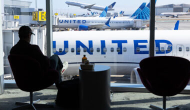 Austin, Houston have new United flights for college football season