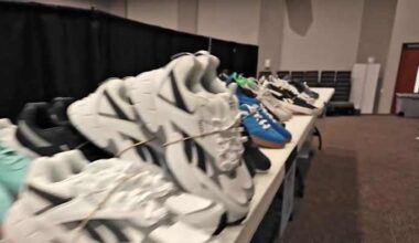 2 Helps You: 2,000 pairs of shoes part of back-to-school giveaway Saturday in Spring to students in need